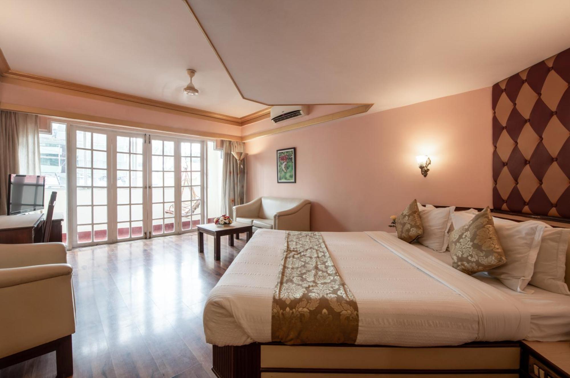 Nahar Heritage Hotel Bangalore Eksteriør billede